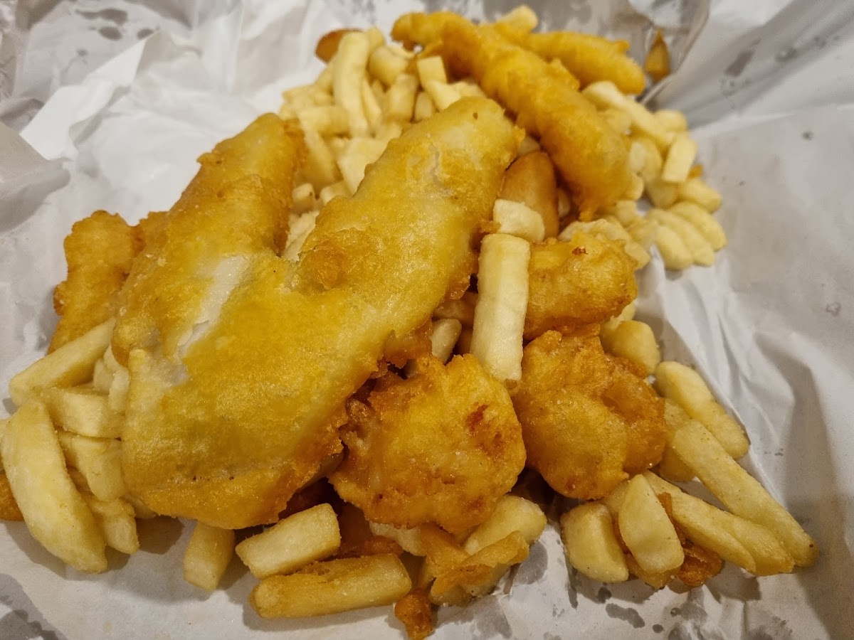 Swannies Fish & Chips Photo 6